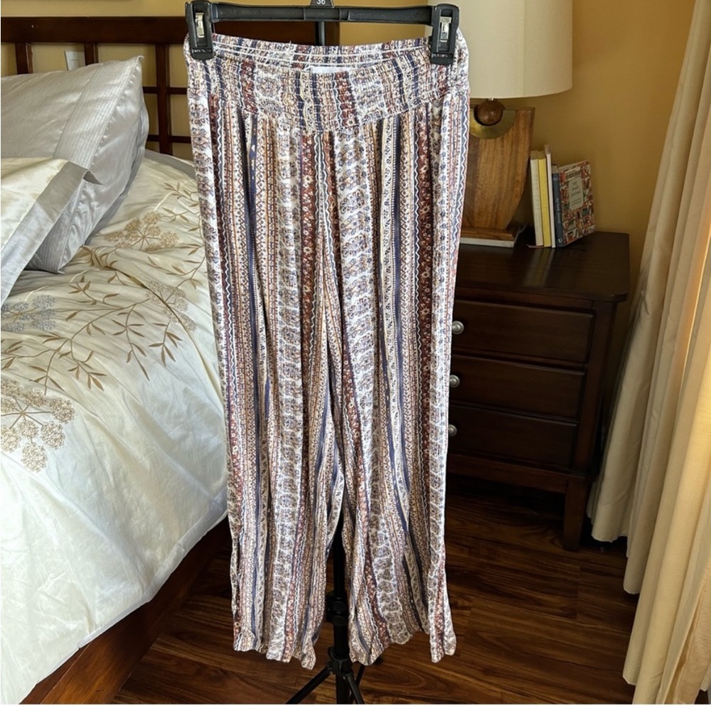 7/$20 FULL TILT Womens Flare Pants size small